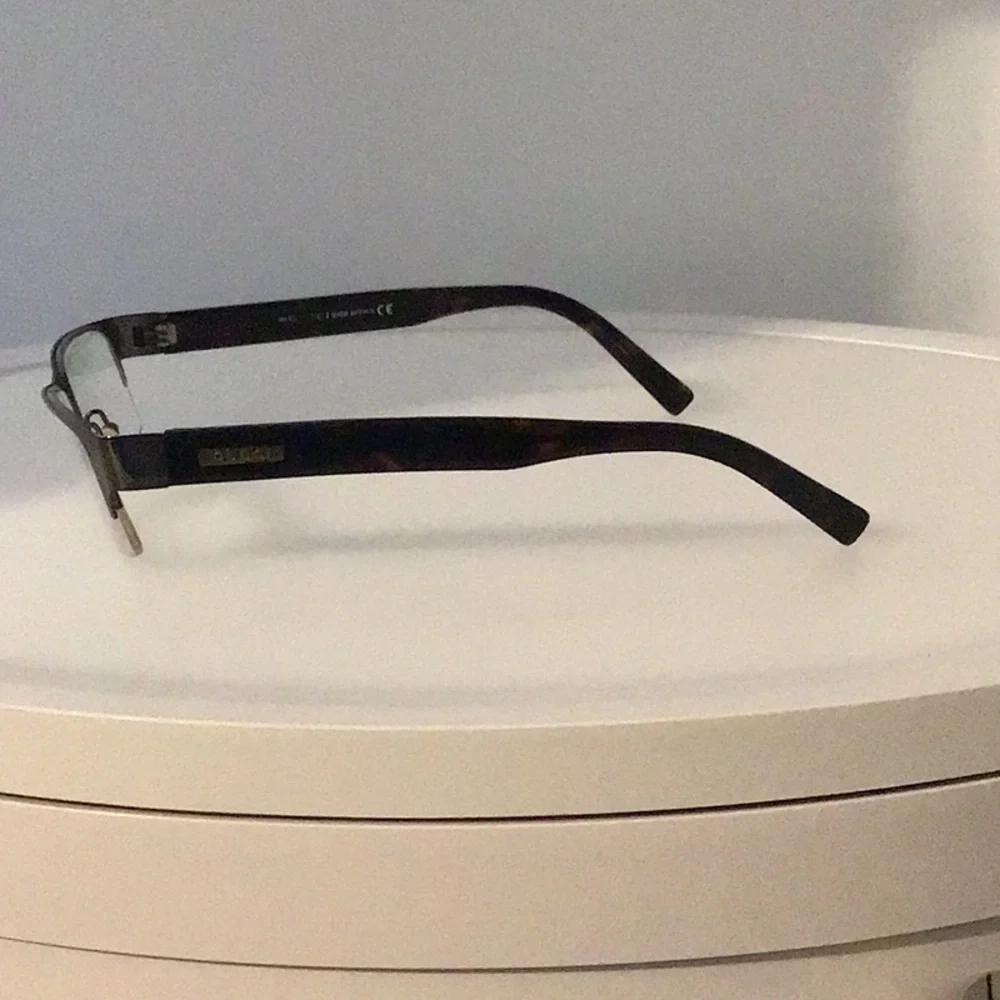 Authentic Gucci luxury designer signature vintage eyeglasses sunglasses frames